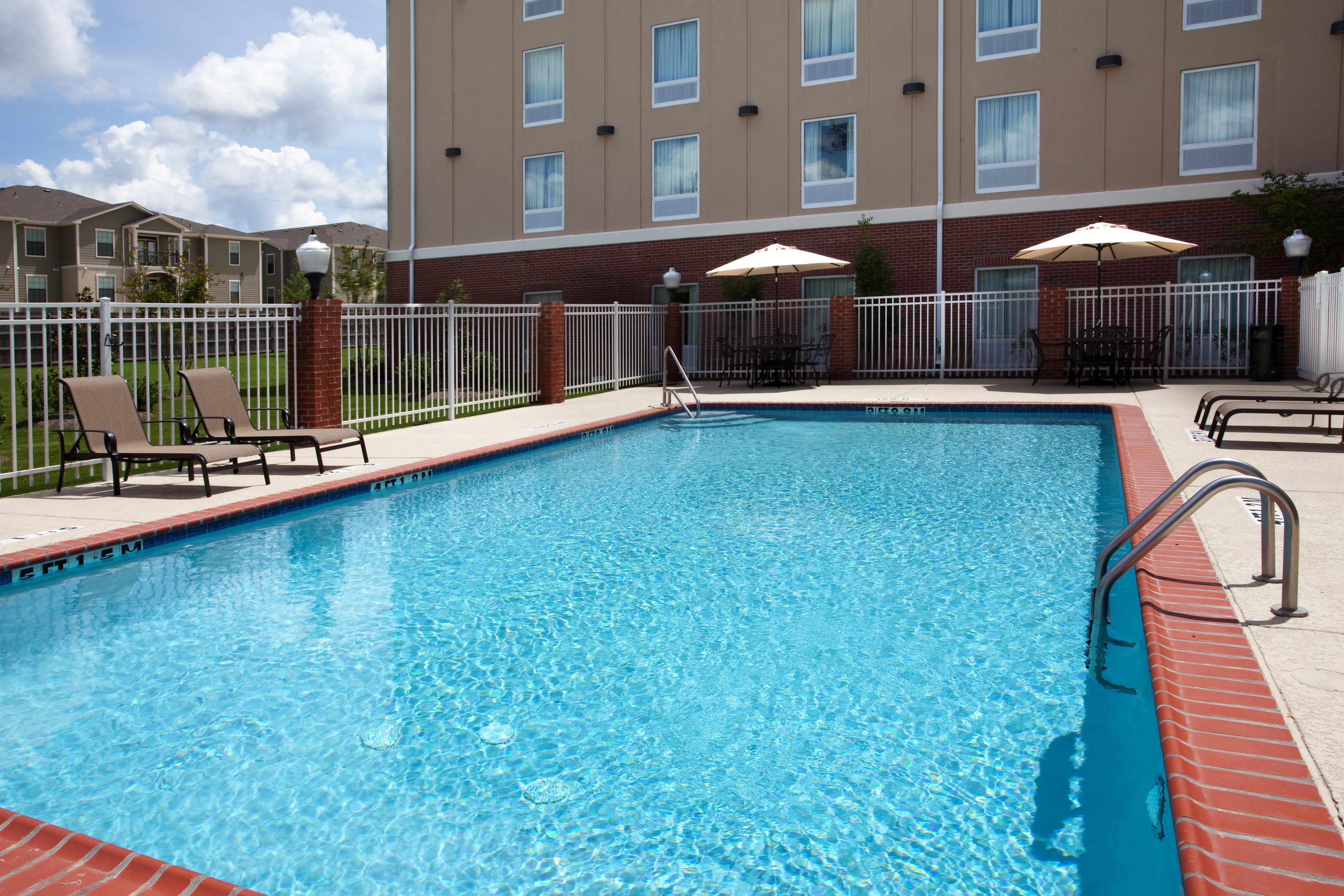 Holiday Inn Express & Suites Baton Rouge East By Ihg Prairieville Exterior foto